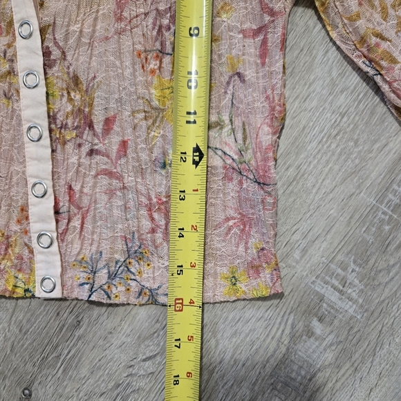 Free People Angelina Cropped Blouse Shirt Women's XS Floral Pleated Scoop Neck - Picture 10 of 11